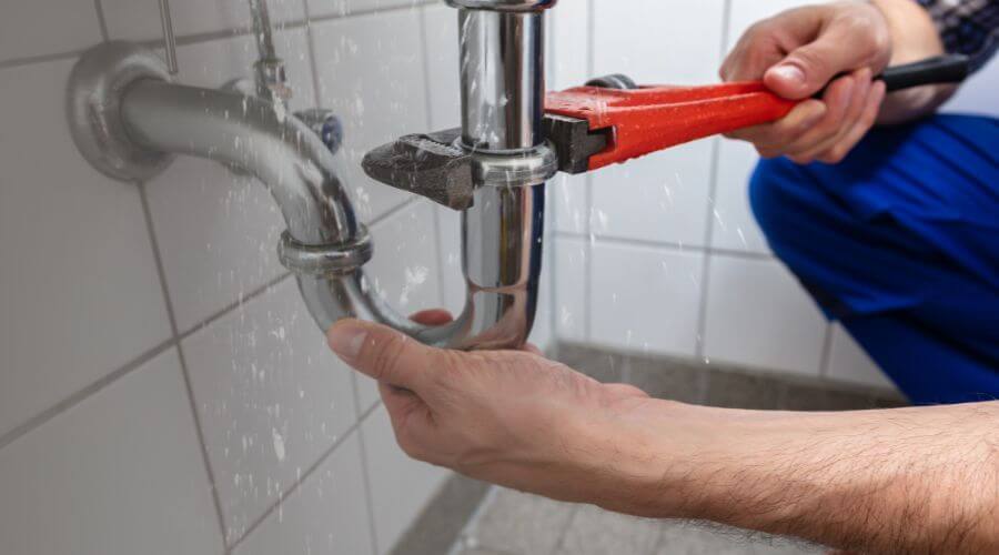 Leak Detection Services in Wakarusa, IN